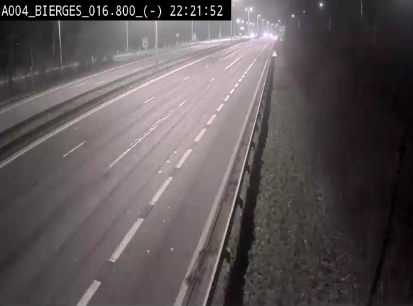 Webcam E411(A4) à Wavre, à hauteur de la sortie 5 Bierges. Vue orientée vers Bruxelles