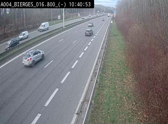 <h2>Webcam E411(A4) à Wavre, à hauteur de la sortie 5 Bierges. Vue orientée vers Bruxelles</h2>
