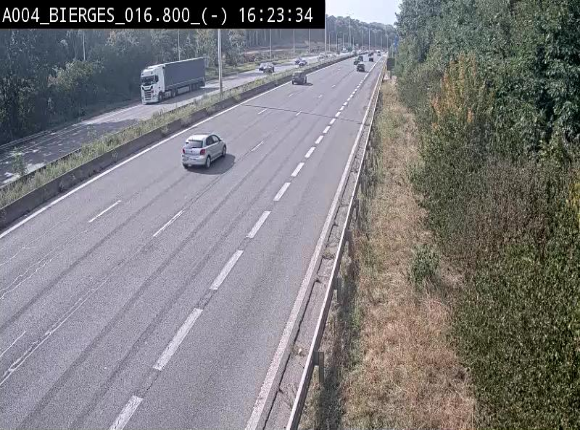 <h2>Webcam E411(A4) à Wavre, à hauteur de la sortie 5 Bierges. Vue orientée vers Bruxelles</h2>