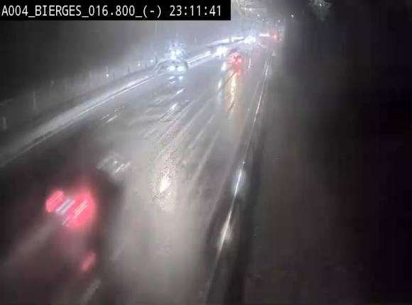<h2>Webcam E411(A4) à Wavre, à hauteur de la sortie 5 Bierges. Vue orientée vers Bruxelles</h2>