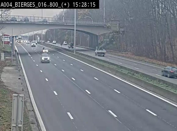 <h2>Webcam à Wavre, à hauteur de la sortie 5 Bierges. Vue orientée vers Namur</h2>