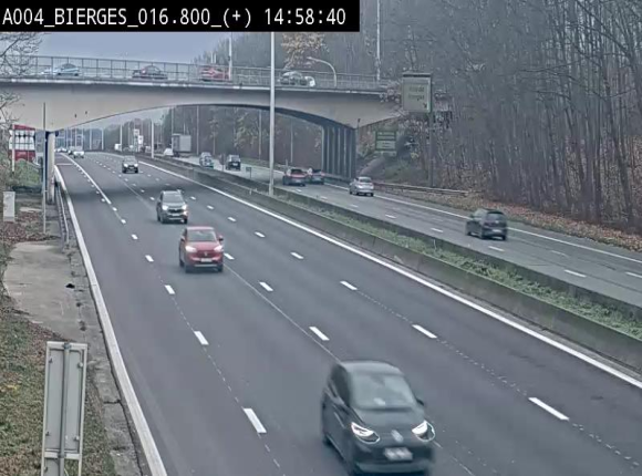 <h2>Webcam à Wavre, à hauteur de la sortie 5 Bierges. Vue orientée vers Namur</h2>