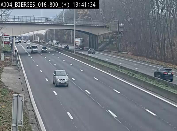 <h2>Webcam à Wavre, à hauteur de la sortie 5 Bierges. Vue orientée vers Namur</h2>