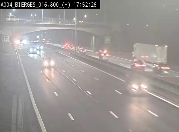 <h2>Webcam à Wavre, à hauteur de la sortie 5 Bierges. Vue orientée vers Namur</h2>