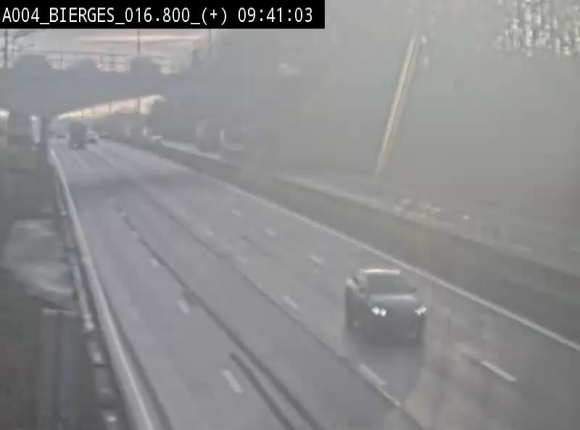 <h2>Webcam à Wavre, à hauteur de la sortie 5 Bierges. Vue orientée vers Namur</h2>