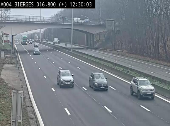 <h2>Webcam à Wavre, à hauteur de la sortie 5 Bierges. Vue orientée vers Namur</h2>