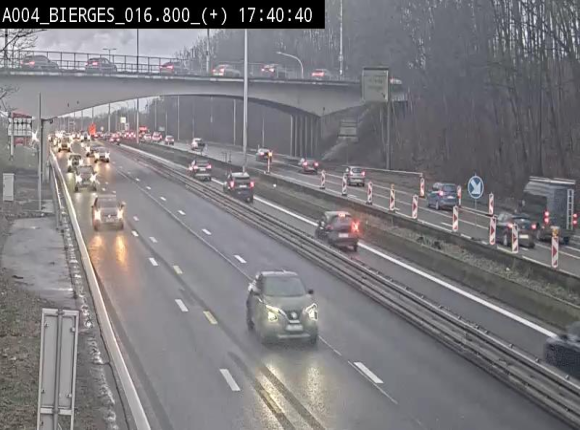 <h2>Webcam à Wavre, à hauteur de la sortie 5 Bierges. Vue orientée vers Namur</h2>