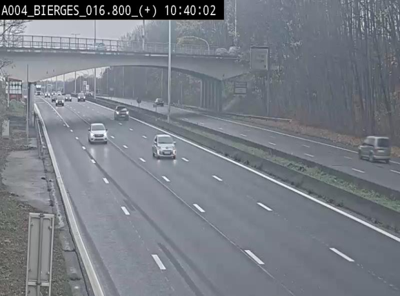 Webcam à Wavre, à hauteur de la sortie 5 Bierges. Vue orientée vers Namur