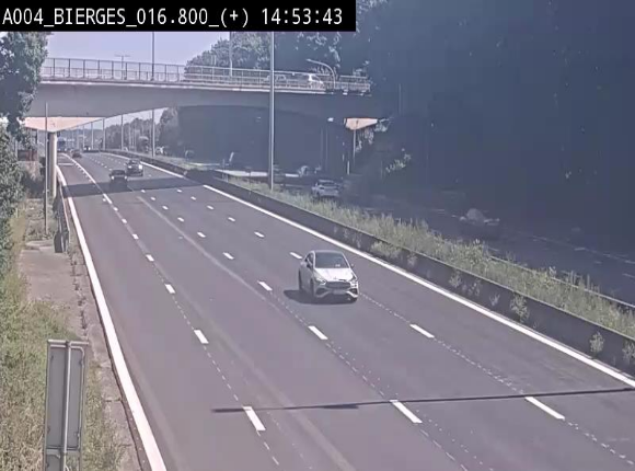 <h2>Webcam à Wavre, à hauteur de la sortie 5 Bierges. Vue orientée vers Namur</h2>