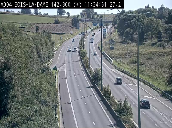 <h2>Webcam située entre la sortie 29 Neufchâteau et la jonction avec l'E25 en direction de Liège et Luxembourg</h2>