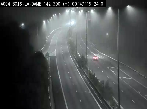 <h2>Webcam située entre la sortie 29 Neufchâteau et la jonction avec l'E25 en direction de Liège et Luxembourg</h2>
