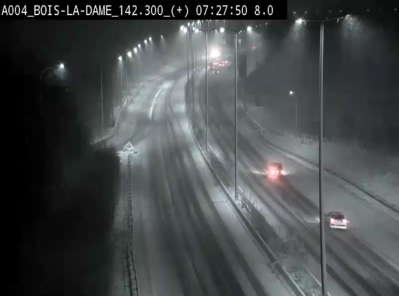 <h2>Webcam située entre la sortie 29 Neufchâteau et la jonction avec l'E25 en direction de Liège et Luxembourg</h2>