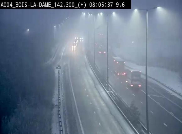 <h2>Webcam située entre la sortie 29 Neufchâteau et la jonction avec l'E25 en direction de Liège et Luxembourg</h2>