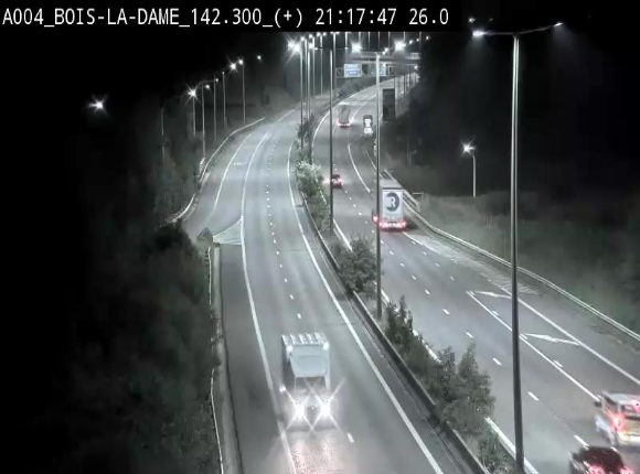 <h2>Webcam située entre la sortie 29 Neufchâteau et la jonction avec l'E25 en direction de Liège et Luxembourg</h2>