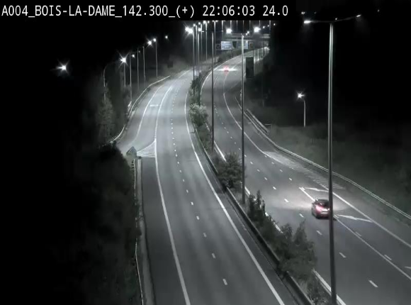 <h2>Webcam située entre la sortie 29 Neufchâteau et la jonction avec l'E25 en direction de Liège et Luxembourg</h2>