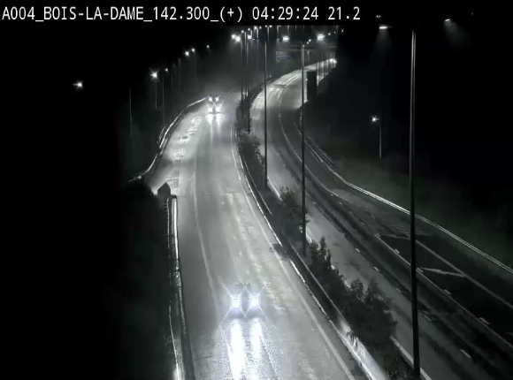 <h2>Webcam située entre la sortie 29 Neufchâteau et la jonction avec l'E25 en direction de Liège et Luxembourg</h2>