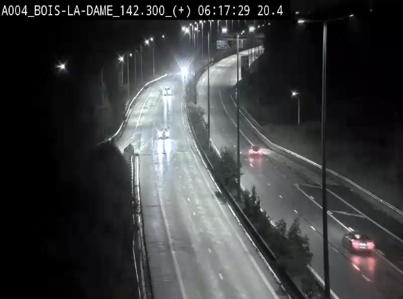 <h2>Webcam située entre la sortie 29 Neufchâteau et la jonction avec l'E25 en direction de Liège et Luxembourg</h2>