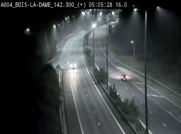 <h2>Webcam située entre la sortie 29 Neufchâteau et la jonction avec l'E25 en direction de Liège et Luxembourg</h2>