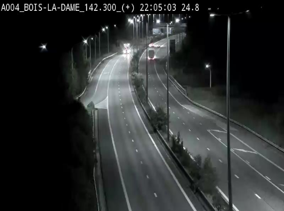 <h2>Webcam située entre la sortie 29 Neufchâteau et la jonction avec l'E25 en direction de Liège et Luxembourg</h2>