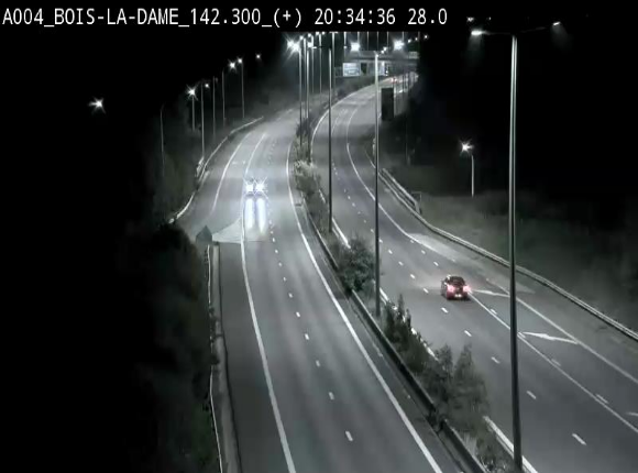 <h2>Webcam située entre la sortie 29 Neufchâteau et la jonction avec l'E25 en direction de Liège et Luxembourg</h2>