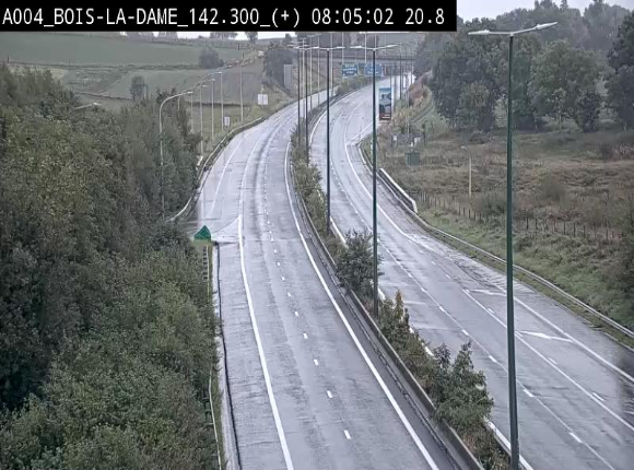 <h2>Webcam située entre la sortie 29 Neufchâteau et la jonction avec l'E25 en direction de Liège et Luxembourg</h2>
