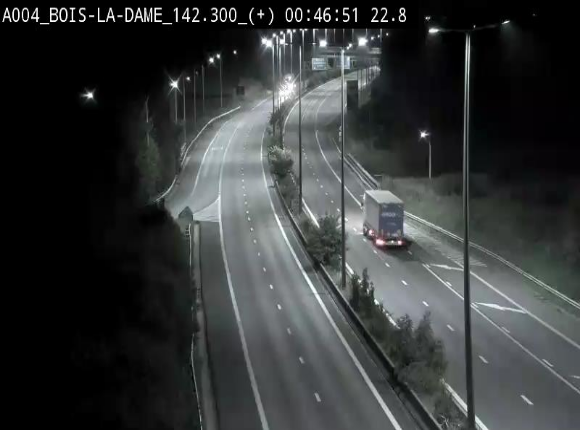 <h2>Webcam située entre la sortie 29 Neufchâteau et la jonction avec l'E25 en direction de Liège et Luxembourg</h2>