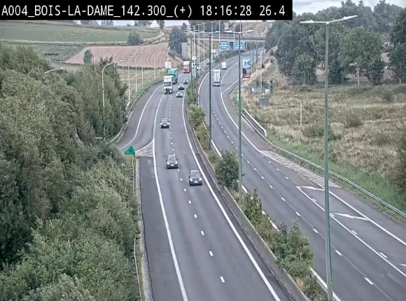 <h2>Webcam située entre la sortie 29 Neufchâteau et la jonction avec l'E25 en direction de Liège et Luxembourg</h2>