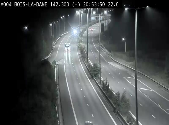 <h2>Webcam située entre la sortie 29 Neufchâteau et la jonction avec l'E25 en direction de Liège et Luxembourg</h2>
