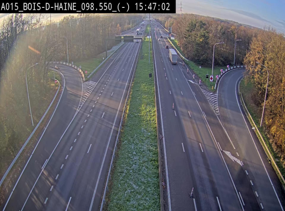 <h2>Webcam autoroute Belgique - Bois d'Haine - E42 - BK 98.6</h2>