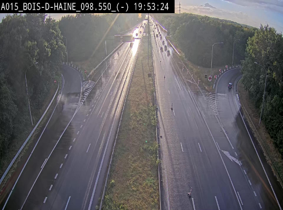 <h2>Webcam autoroute Belgique - Bois d'Haine - E42 - BK 98.6</h2>
