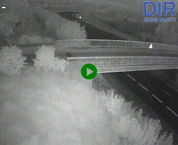 <h2>Webcam sur A84 à hauteur de Pont-Farcy, au niveau du pont autoroutier sur la Vire, au sud de Saint-Lô</h2>