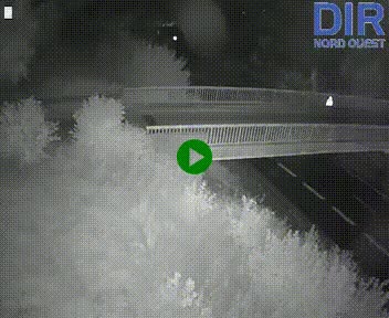 Webcam sur A84 à hauteur de Pont-Farcy, au niveau du pont autoroutier sur la Vire, au sud de Saint-Lô
