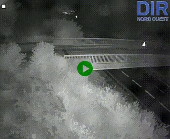 Webcam sur A84 à hauteur de Pont-Farcy, au niveau du pont autoroutier sur la Vire, au sud de Saint-Lô