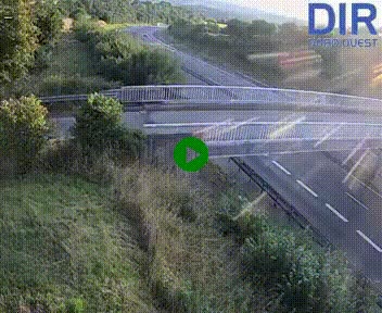 Webcam sur A84 à hauteur de Pont-Farcy, au niveau du pont autoroutier sur la Vire, au sud de Saint-Lô