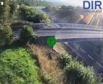 Webcam sur A84 à hauteur de Pont-Farcy, au niveau du pont autoroutier sur la Vire, au sud de Saint-Lô