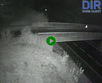 <h2>Webcam sur A84 à hauteur de Pont-Farcy, au niveau du pont autoroutier sur la Vire, au sud de Saint-Lô</h2>
