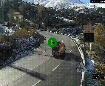 <h2>Webcam au carrefour de la croisade, à la jonction entre la N22 et la N320, avant le poste de douane franco-andorrane. Webcam à 1790 mètres d'altitude</h2>