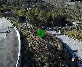 <h2>Webcam au carrefour de la croisade, à la jonction entre la N22 et la N320, avant le poste de douane franco-andorrane. Webcam à 1790 mètres d'altitude</h2>