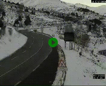 <h2>Webcam au carrefour de la croisade, à la jonction entre la N22 et la N320, avant le poste de douane franco-andorrane. Webcam à 1790 mètres d'altitude</h2>