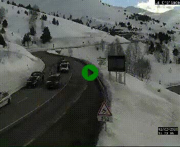 <h2>Webcam au carrefour de la croisade, à la jonction entre la N22 et la N320, avant le poste de douane franco-andorrane. Webcam à 1790 mètres d'altitude</h2>