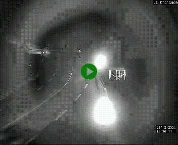 <h2>Webcam au carrefour de la croisade, à la jonction entre la N22 et la N320, avant le poste de douane franco-andorrane. Webcam à 1790 mètres d'altitude</h2>