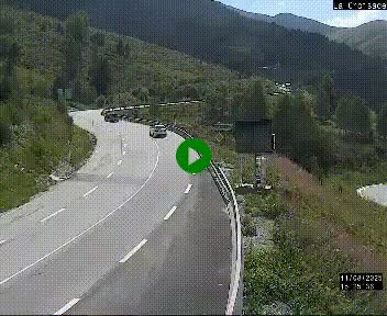 Webcam au carrefour de la croisade, à la jonction entre la N22 et la N320, avant le poste de douane franco-andorrane. Webcam à 1790 mètres d'altitude