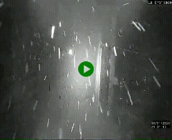 <h2>Webcam au carrefour de la croisade, à la jonction entre la N22 et la N320, avant le poste de douane franco-andorrane. Webcam à 1790 mètres d'altitude</h2>