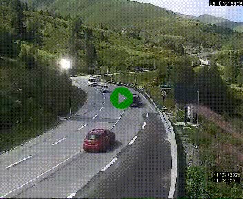Webcam au carrefour de la croisade, à la jonction entre la N22 et la N320, avant le poste de douane franco-andorrane. Webcam à 1790 mètres d'altitude