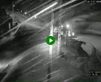 <h2>Webcam au carrefour de la croisade, à la jonction entre la N22 et la N320, avant le poste de douane franco-andorrane. Webcam à 1790 mètres d'altitude</h2>