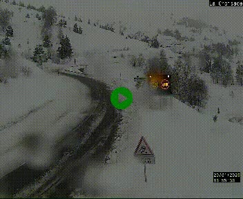 <h2>Webcam au carrefour de la croisade, à la jonction entre la N22 et la N320, avant le poste de douane franco-andorrane. Webcam à 1790 mètres d'altitude</h2>