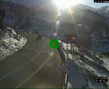 <h2>Webcam au carrefour de la croisade, à la jonction entre la N22 et la N320, avant le poste de douane franco-andorrane. Webcam à 1790 mètres d'altitude</h2>