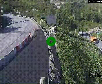 Webcam au carrefour de la croisade, à la jonction entre la N22 et la N320, avant le poste de douane franco-andorrane. Webcam à 1790 mètres d'altitude