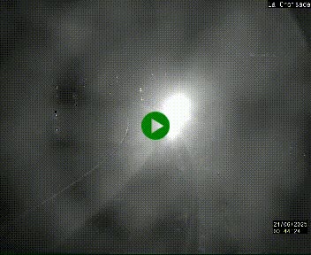 <h2>Webcam au carrefour de la croisade, à la jonction entre la N22 et la N320, avant le poste de douane franco-andorrane. Webcam à 1790 mètres d'altitude</h2>