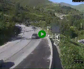 <h2>Webcam au carrefour de la croisade, à la jonction entre la N22 et la N320, avant le poste de douane franco-andorrane. Webcam à 1790 mètres d'altitude</h2>